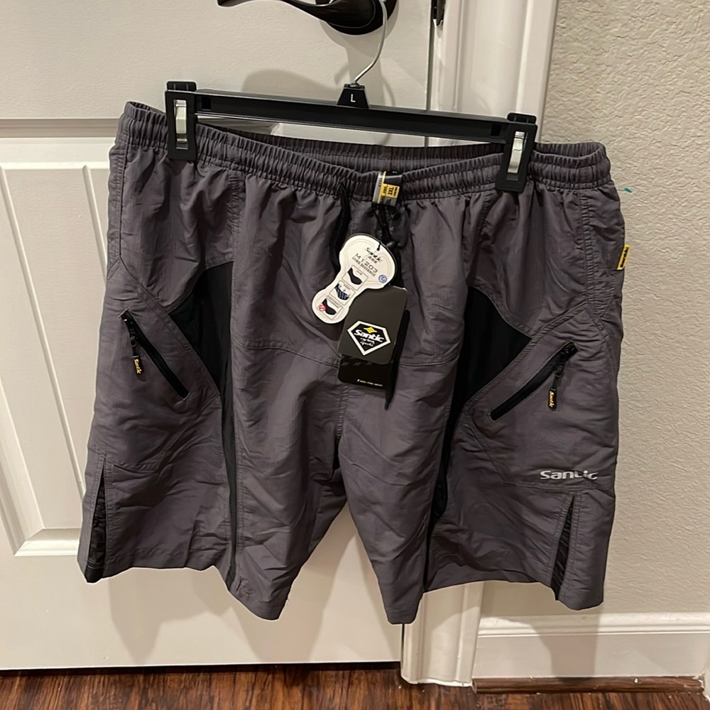 Santic Men 3XL Padded Bike Cycling Shorts (Black/Grey). New with tags